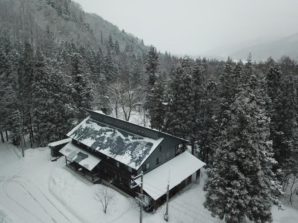 Bears Den Mountain Lodge Hakuba Eksteriør billede